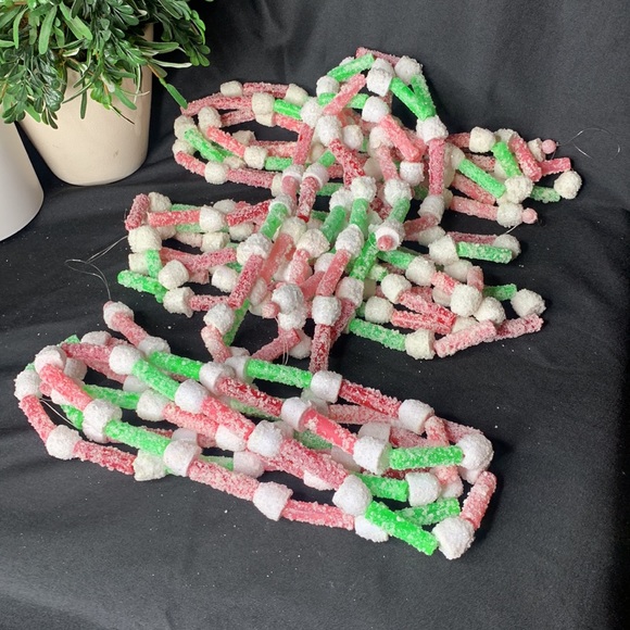 Set of 4 vintage 8 foot (32 feet total) sugared candy Christmas tree garlands - Picture 5 of 8